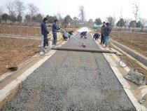 歐進(jìn)彩色透水混凝土工藝流程-www.hnqzjx.cn