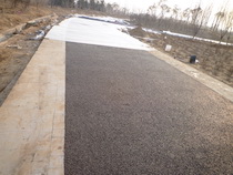 歐進(jìn)彩色透水混凝土工藝流程-www.hnqzjx.cn